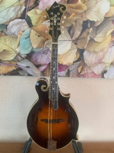Kentucky KM-1000 Mandolin