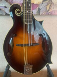 Kentucky KM-1000 Mandolin
